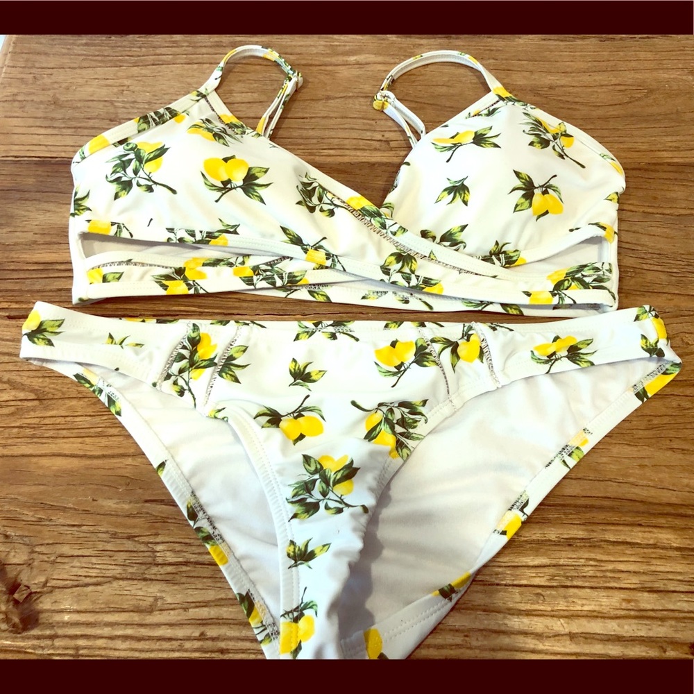 Cabana Del Sol Lemon Bikini Set